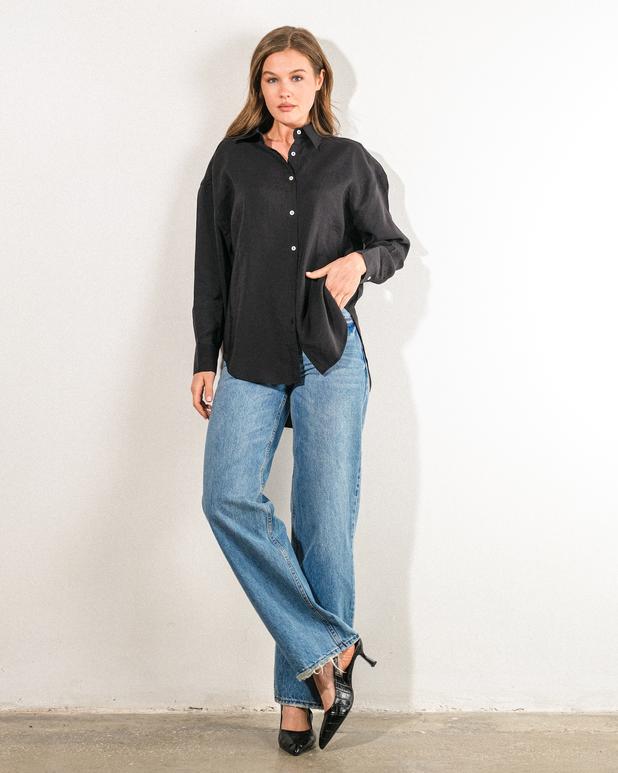 Modal%20Kumaş%20Oversize%20Kalıp%20Kadın%20Gömlek